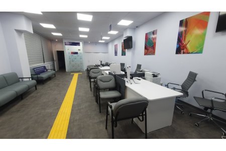 rounded-lg shadow-md w-full h-auto